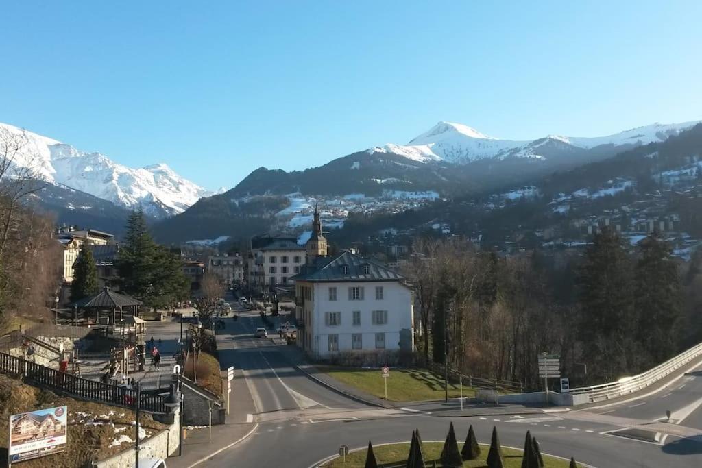 Appart Cosy Et Lumineux Au Coeur De Saint Gervais Exterior foto